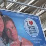 Jim Carrey embrasse Ewan McGregor - Affiche du 15/05/2008
